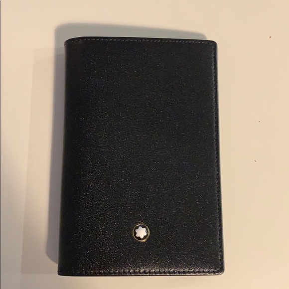 Mont Blanc Other - Like New - Mont Blanc Vertical Wallet